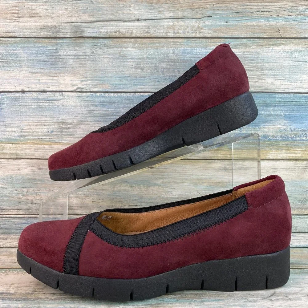 Clarks Loafers Womens 6.5M Red Suede Lightweight Wedge Heel Slip On Comfort Shoe